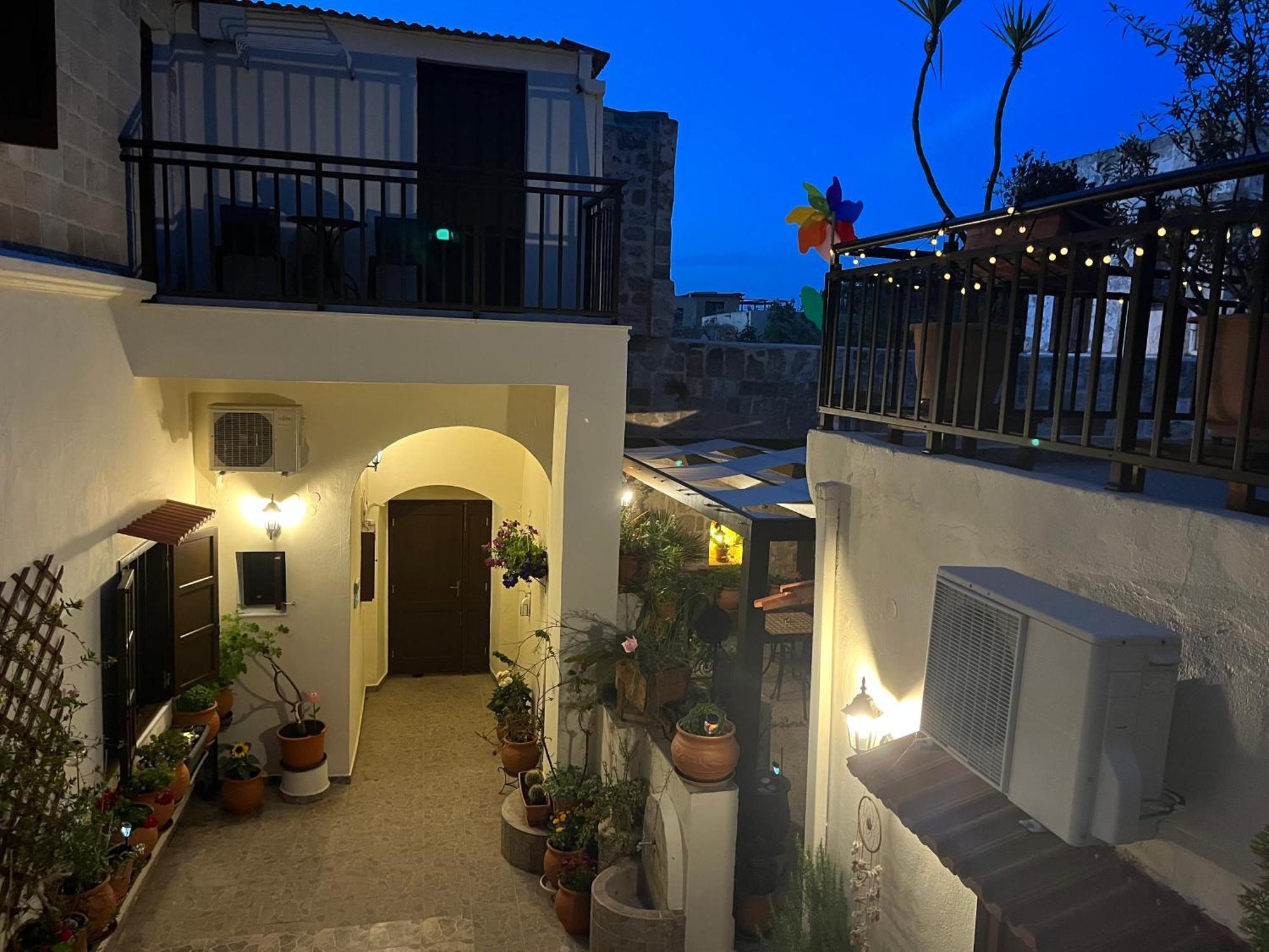 Eleni Rooms Rhodes City Ngoại thất bức ảnh